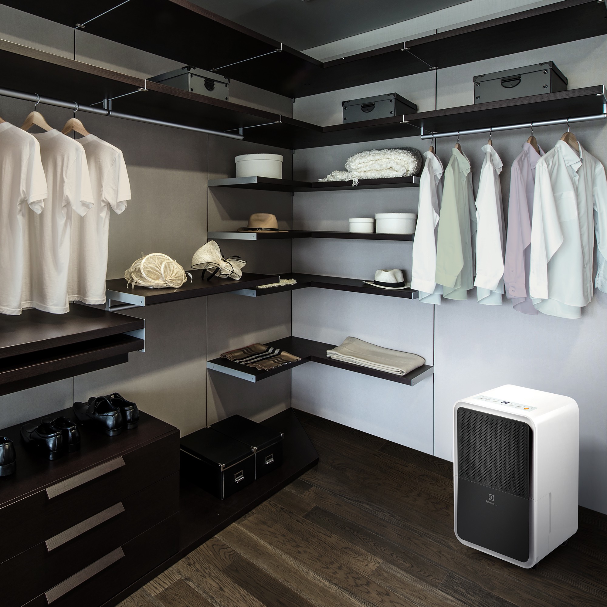 Осушитель воздуха Electrolux EDH-15L